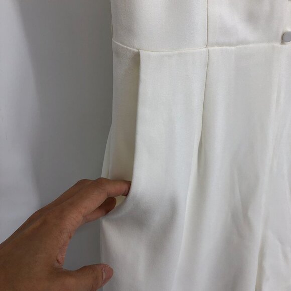 Aritzia Little Moon White Petunia short romper size 10 - Picture 11 of 16